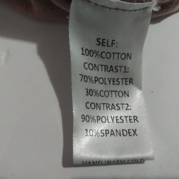 Easel Women's Oversized Size Large Dusty Pink Top with Pocket Accent - Picture 11 of 12